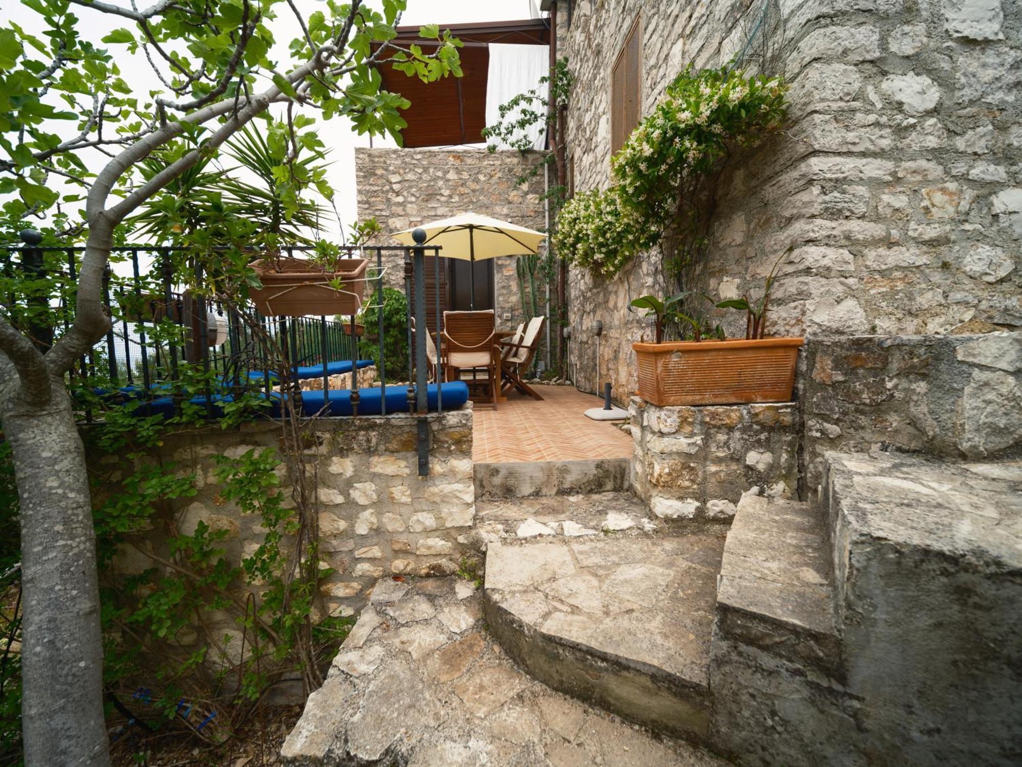 La Finestra Sul Mare - Antonella Apartment Vieste Exteriör bild